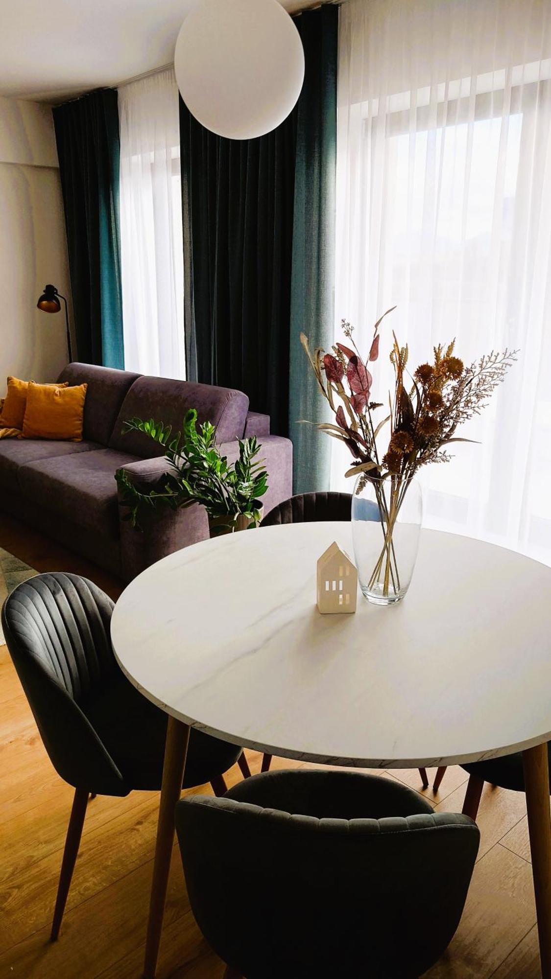 Apartman Nad Riekou Bešeňová Buitenkant foto