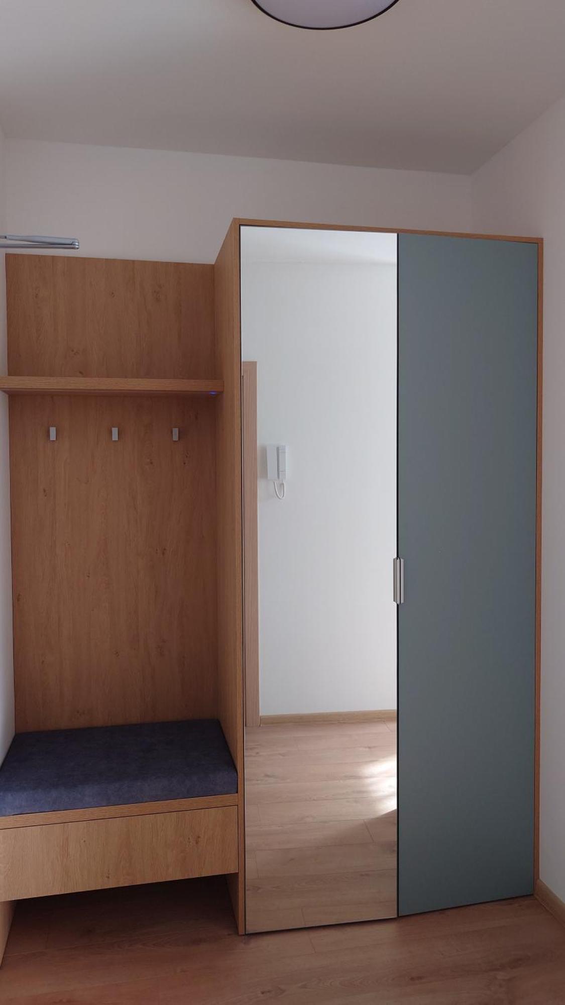 Apartman Nad Riekou Bešeňová Buitenkant foto